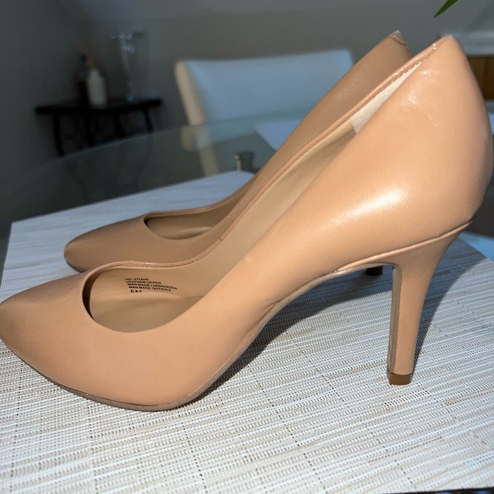Nude heels worn once